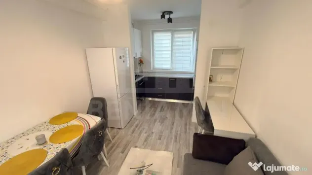 2 camere - bloc nou -2 bai - curte 70mp - 2 parcari - Hap...