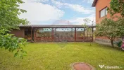 VILA SANNE – 10 camere, teren 1300 mp, Hălchiu 