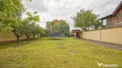 VILA SANNE – 10 camere, teren 1300 mp, Hălchiu 