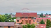 VILA SANNE – 10 camere, teren 1300 mp, Hălchiu 