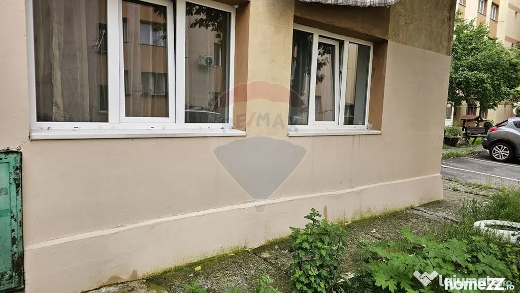 Apartament cu 2 camere de vânzare în zona Maratei