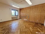 Casa pentru activitati de birouri in Andrei Muresanu 