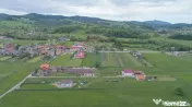 Casa de vacanta + Teren intravilan Acris | Vama Buzaului ... 