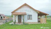 Casa de vacanta + Teren intravilan Acris | Vama Buzaului ... 