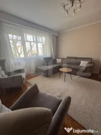 Apartament 3 camere, etaj 2, 61 mp, zona Han 
