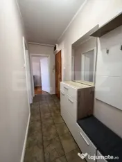 Apartament 3 camere, etaj 2, 61 mp, zona Han 