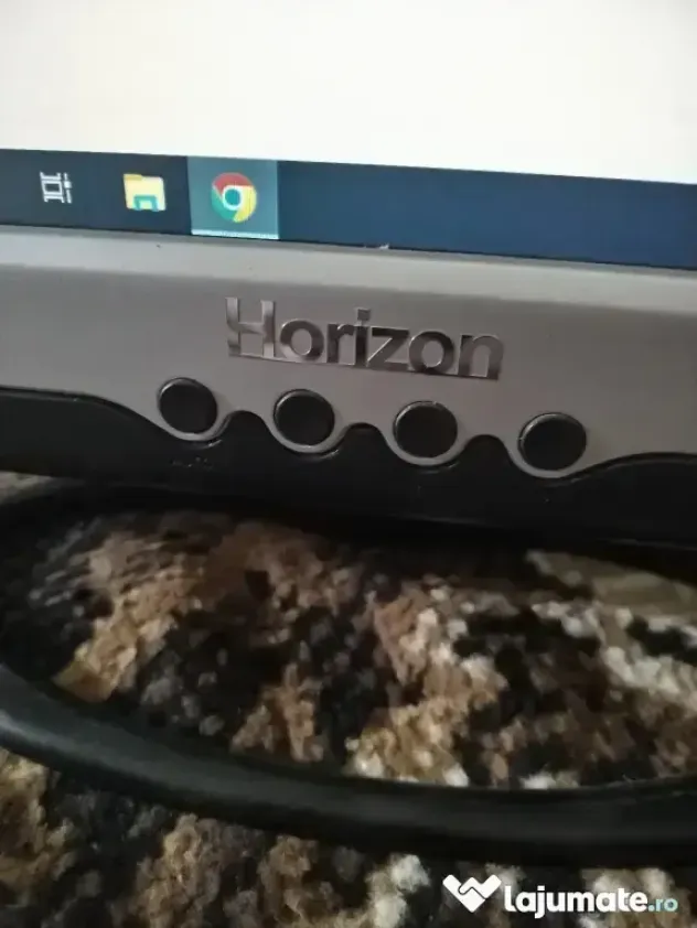 Monitor lcd Horizon de 19 inchi
