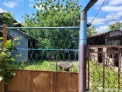 Proprietate cu 3 case și teren generos LEU , la doar 20 km 