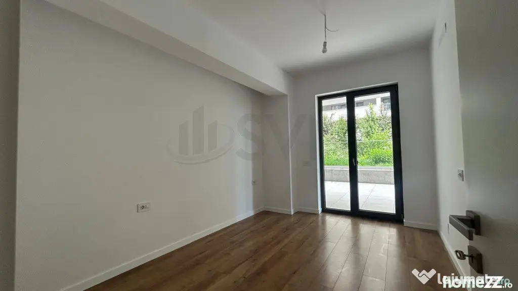 Apartament 3 camere gradina