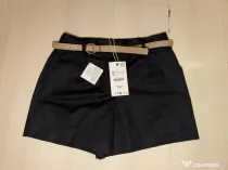 Pantaloni scurți Zara