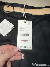 Pantaloni scurți Zara