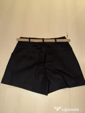 Pantaloni scurți Zara