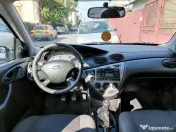 Ford focus benzina 1,6 Sedan