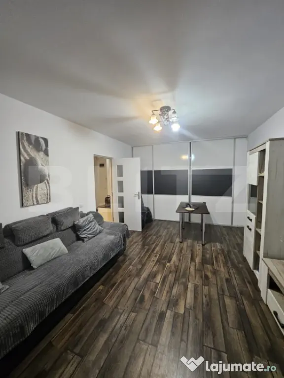 Apartament decomandat 2 camere mobilat si utilat, parcare, z