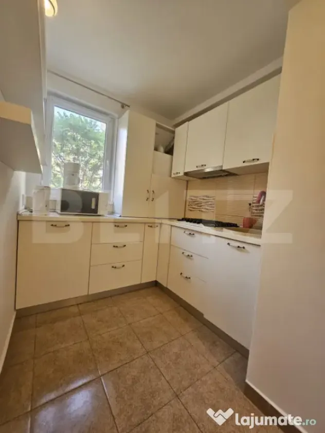 Apartament decomandat 2 camere mobilat si utilat, parcare, z
