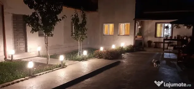 Vând casă cu teren în zona Titu