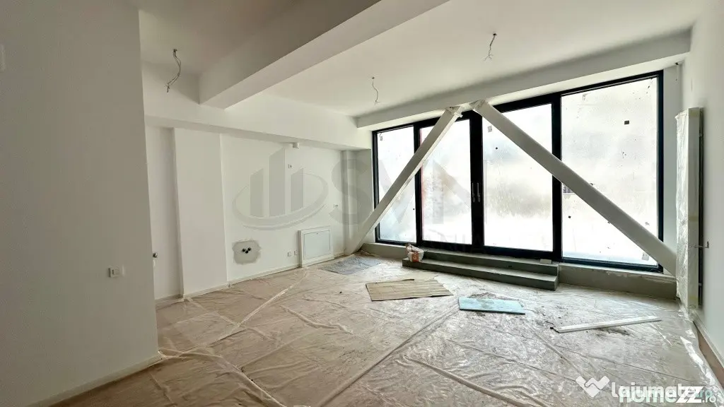 4 camere cu terasa de 200 mp Aviatiei Imobil Nou