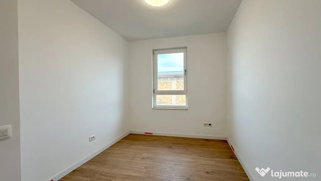 Casă cu 4 camere, TOATE utilitățile, Mamina-Vidra, COM...