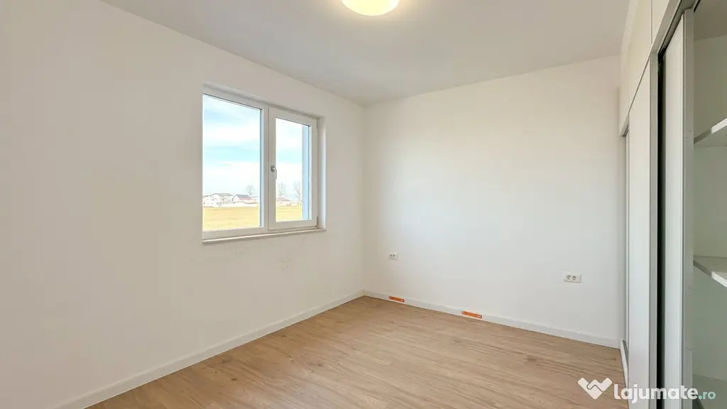 Casă cu 4 camere, TOATE utilitățile, Mamina-Vidra, COM...