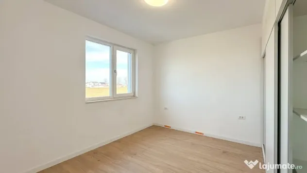 Casă cu 4 camere, TOATE utilitățile, Mamina-Vidra, COM...