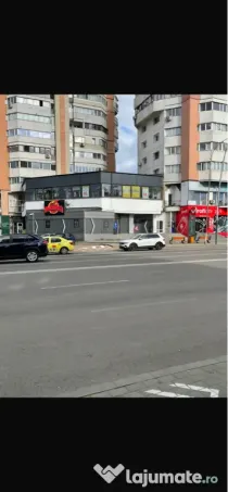 De închiriat spațiul comercial