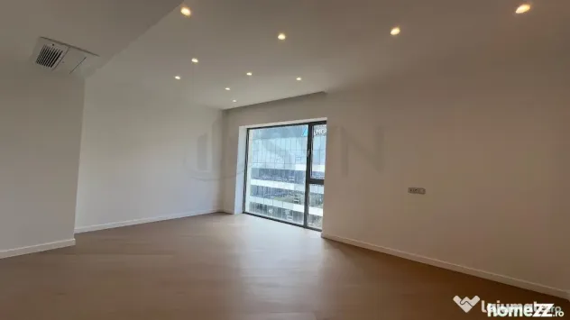 Penthouse Aviatiei Superb