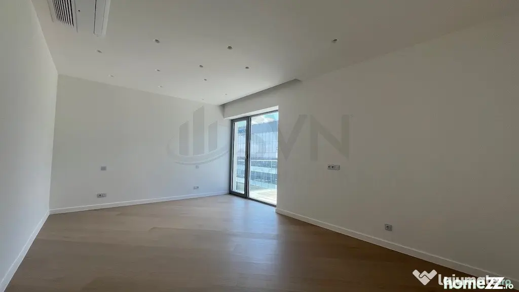 Penthouse Aviatiei Superb