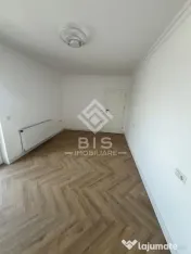 Apartament de vanzare 64 mp - Zona ISU 