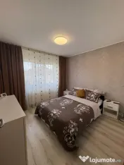 Apartament 2 camere decomandat, 57 mp utili, mobilat și uti 