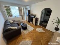 Apartament 2 camere zona City Park cu Centrală