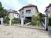 Casa Deosebita Individuala Baneasa 7 camere cu teren 