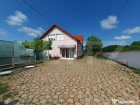 Vilă Generoasă cu 5 Camere și Livadă pe Rod în Valea Vo 