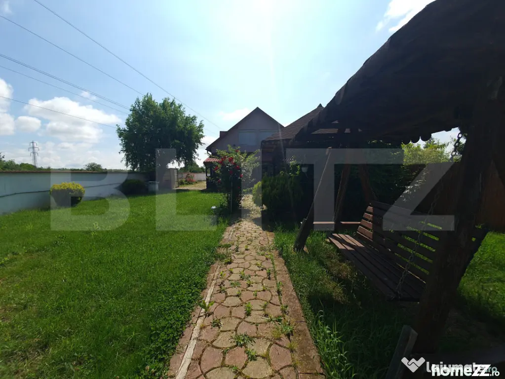 Vilă cu 5 camere, 280 mp, livadă pe rod, zona Valea Voievo