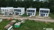 Vila in complex rezidential - pozitionare excelenta langa... 