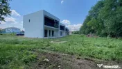 Vila in complex rezidential - pozitionare excelenta langa...