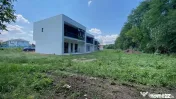 Vila in complex rezidential - pozitionare excelenta langa... 