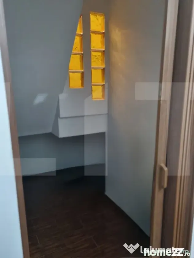 Casă individuală S+P+ET1+M 400 mp, teren 700 mp, Zona BUCO - Botosani (Botosani)
