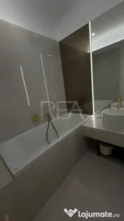 Vedere Spectaculoasă SkyTower | 3 Camere Premium | Cortina 