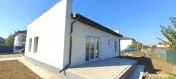 Casa individuala - 3 camere - 2 bai-310 mp teren