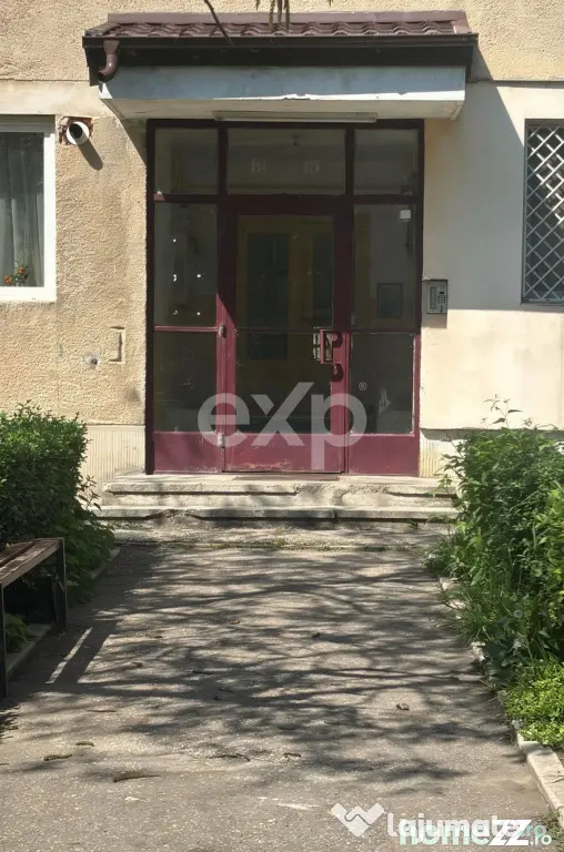 Apartament 2 camere de vânzare – Zona Craiovei, Strada Ti