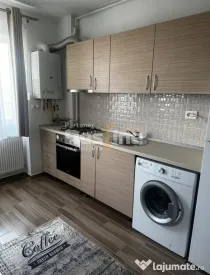 APARTAMENT 2 CAMERE SEMIDECOMANDAT, 50mp.