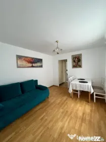 Apartament 2 camere, zona centrala, etaj 2, Radauti