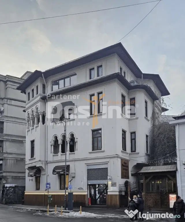 Spațiu de birouri într-o vilă istorică | 160 mp | Piața