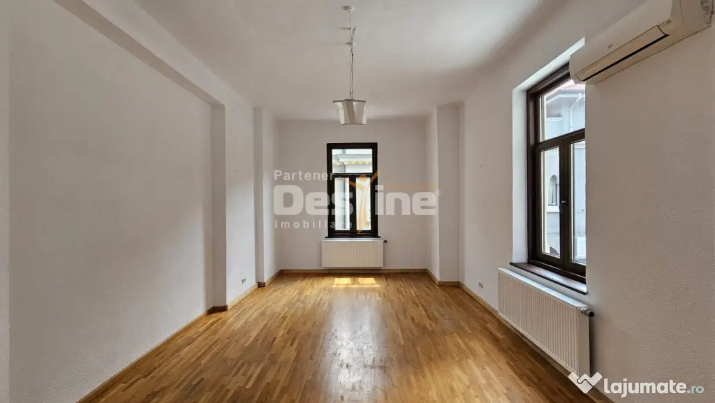Spațiu de birouri într-o vilă istorică | 160 mp | Piața