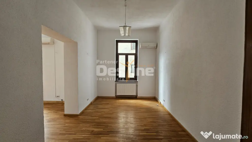 Spațiu de birouri într-o vilă istorică | 160 mp | Piața