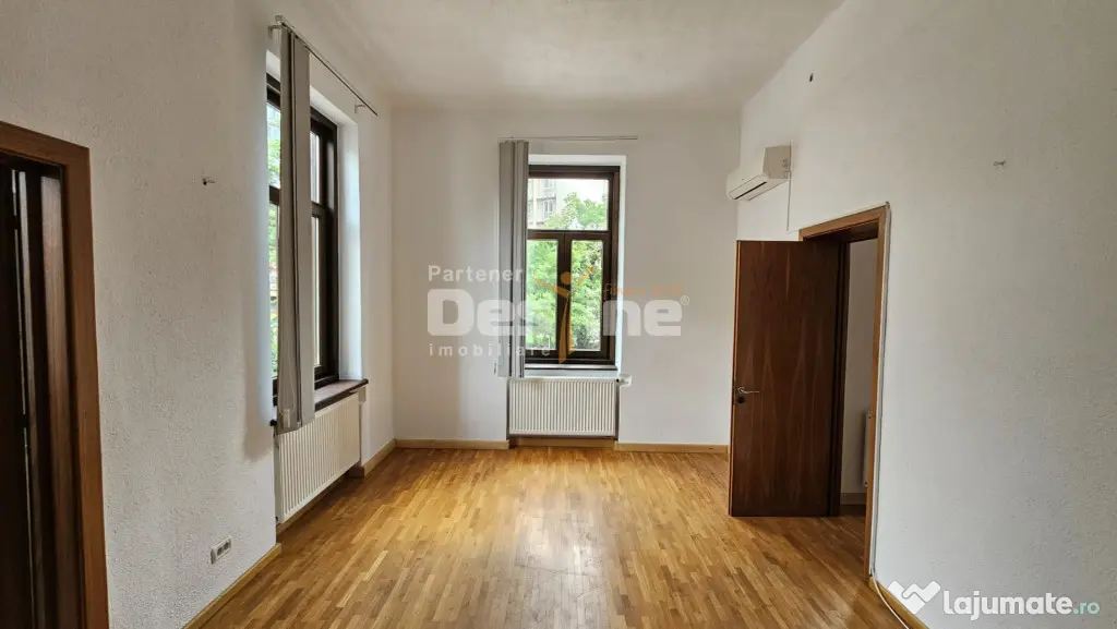 Spațiu de birouri într-o vilă istorică | 160 mp | Piața