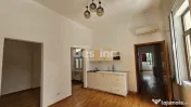 Spațiu de birouri într-o vilă istorică | 160 mp | Piața 