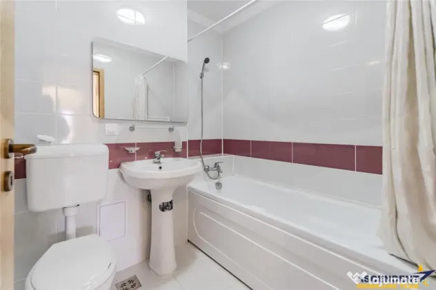 FILM!Apartament 3 camere,2 bai, decomandat,accesorizat,parca