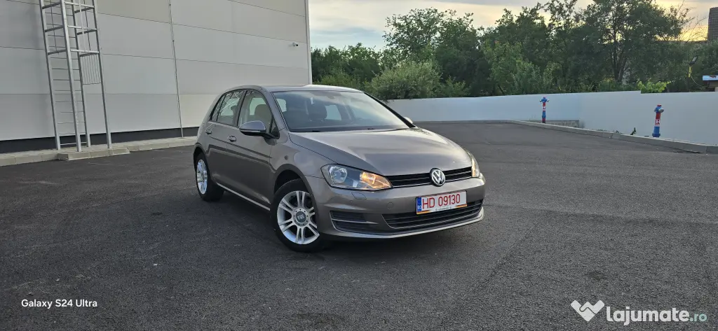 VW Golf 7 / 2015 / 1,4 Tsi / 122 cp/ Automat - Dsg/clima/ navi/ pilot/ senzori