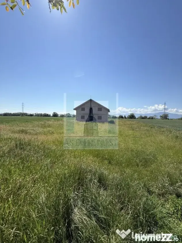Teren intravilan 50000 mp, cu PUZ, Aprobat - zona Halchiu...